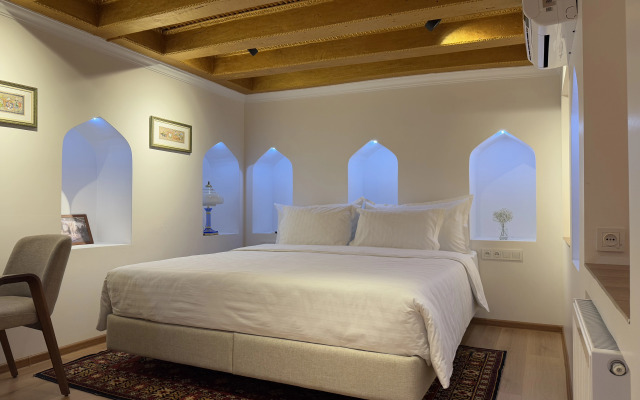 Usman Heritage Mini-hotel