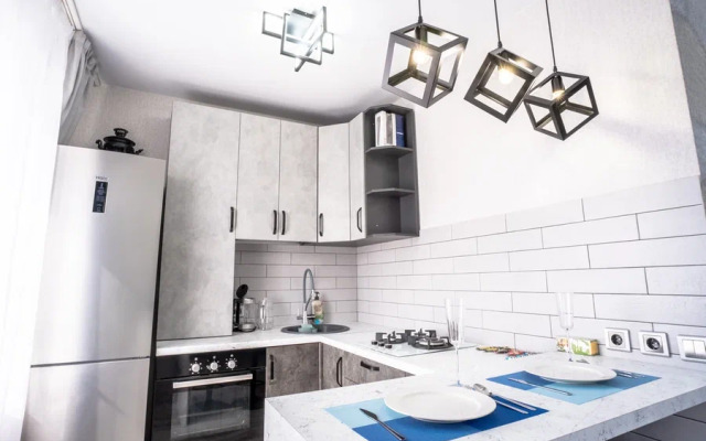 Evrodvushka so Stilnym Remontom V Samom Tsentre Goroda Apartments