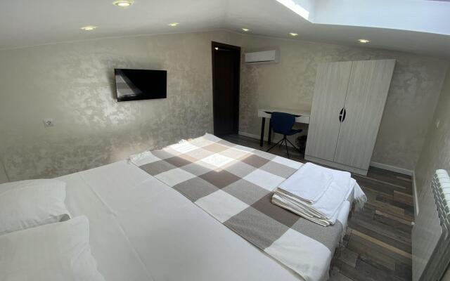 Апартаменты 219 Просторная 32