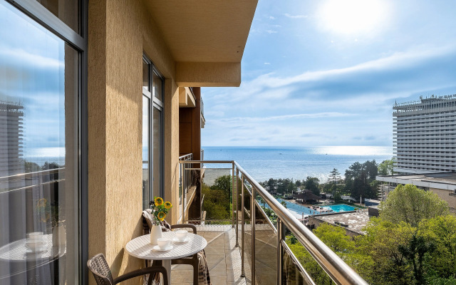 Red Marina Park Laura Apartments