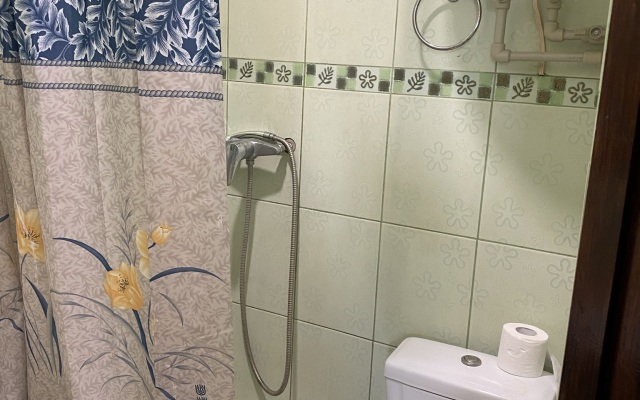 Studiya Na Kirova 82 flat