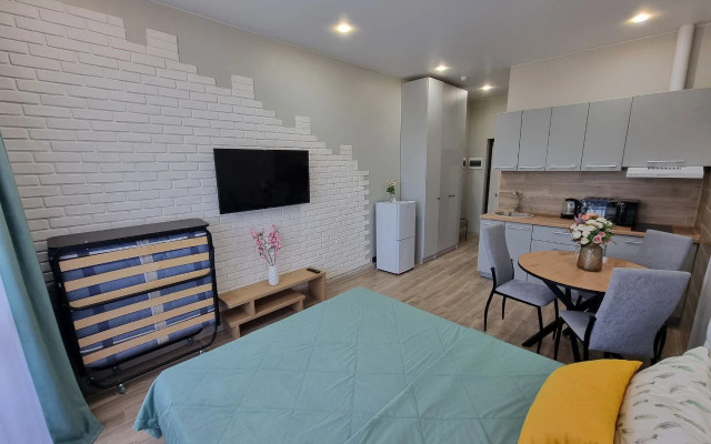 Studiya S Basseynom Zhk Morskoy Kvartal G8 Flat