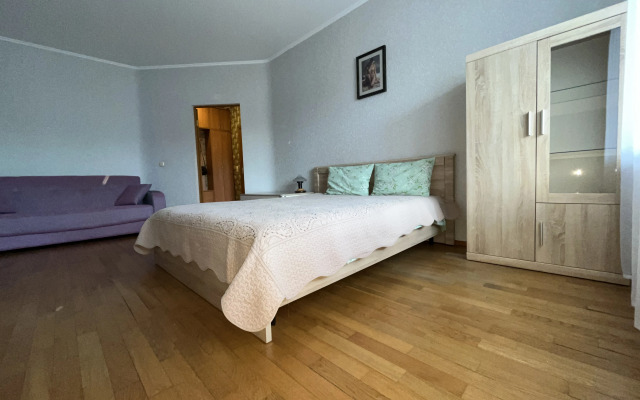 Квартира на Сикорского