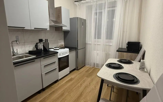 1-K Komnatnaya V Kirovskom Rayone Flat