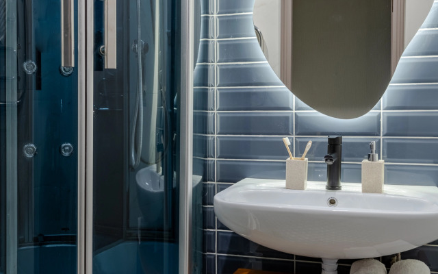 Apartment Kvart-Hotel, Narodnaya, 9