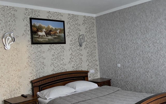 Dvin Guest House