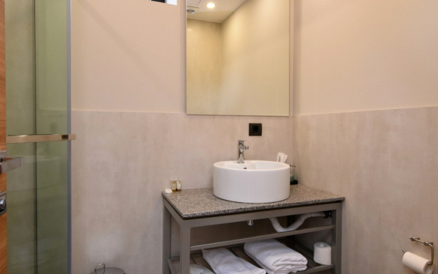Andor Hotel