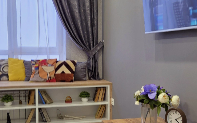 Dvukhkomnatnaya S Vidom Na Ploschad Flat