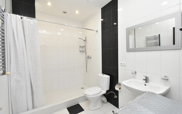 4-Komn. V Zdanii Bulvar Plaza, di644 Flat