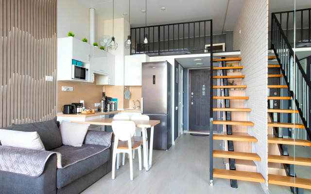 146/Dvyhyrovnevaya Studio v Slile Loft Flat