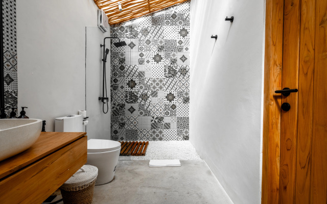 Hijau by EVDEkimi – Charming 2BR Escape with Pool, Outdoor Lounge, Lush Garden – Long Stay Extras Villa