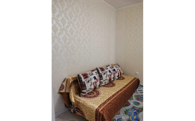 Apartments Odnokomnatnyie v 15-om mikrorajone