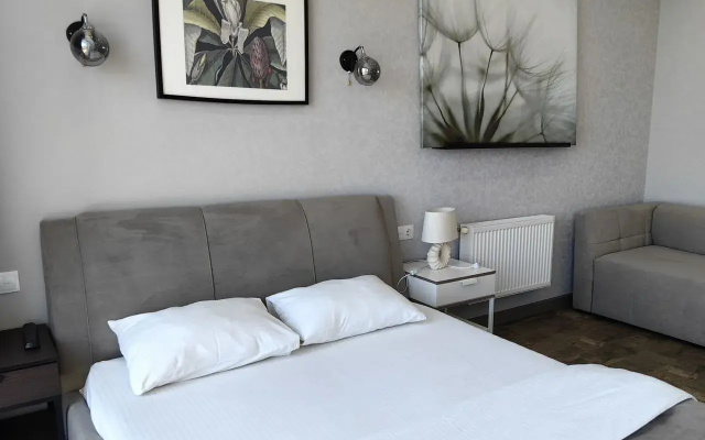 Апартаменты 40 м² на Первой Линии Моря
