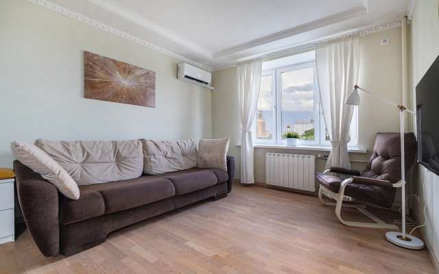 Апартаменты ДВА ГОРОДА - На набережной у Острова мечты и Технопарка