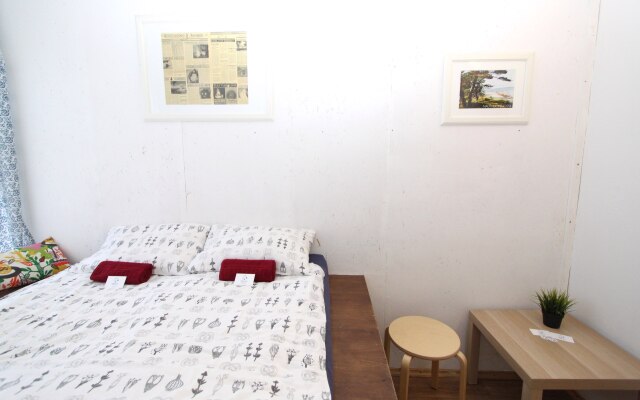 BedAndBike Hostel