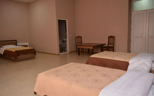 Hotel IDEAL