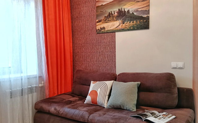 Квартира на Ураева 10