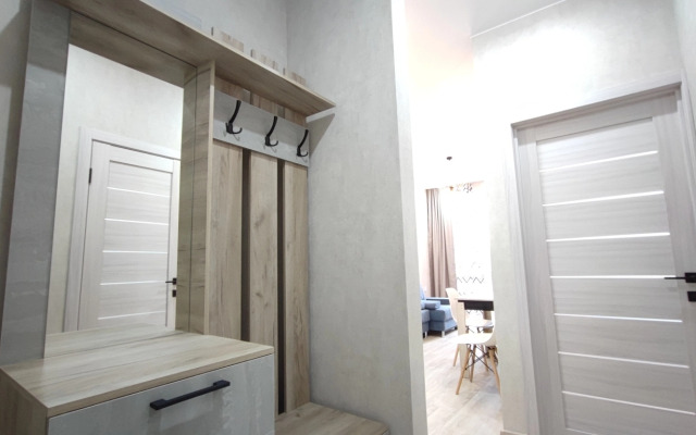 Panda Home v tsentre vozle naberezhnoy i akvaparka Apartments