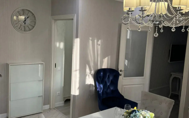 Апартаменты на Навагинской 1