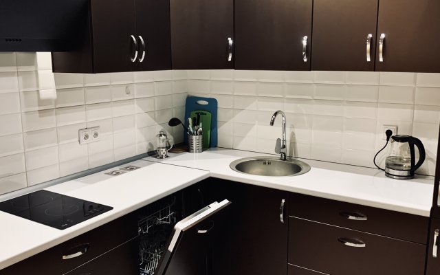 High Standard Ptz Apartments