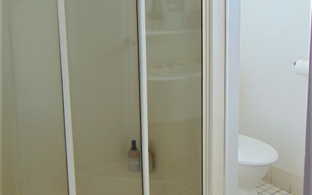 Отель Rockhampton Court Motor Inn