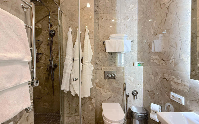 inSochi v samom centre Sochi na Navaginskoj N308 Apartments