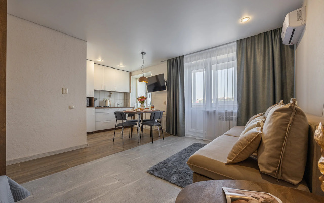 Апартаменты с новым дизайнерским ремонтом