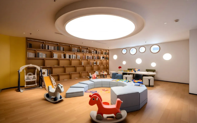 Dong Rong Guest International Hotel – Hotel Rooms – Sanya