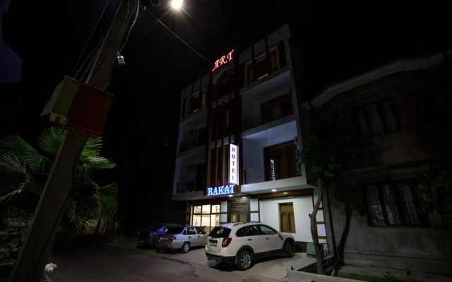 Art Rakat Hotel