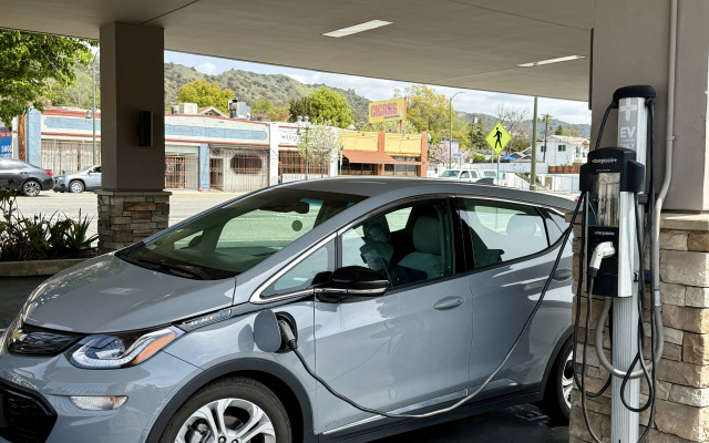 Отель The Hills Inn Eagle Rock Near Old Town Pasadena