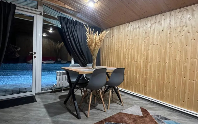 La'Fa Glamp