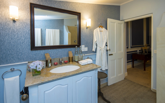 Hill Rise Luxury Villa & Stables by Edwards Collection Villa