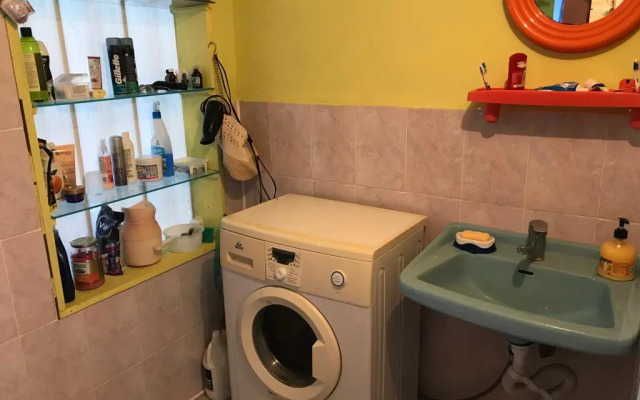 Vegy Guest House