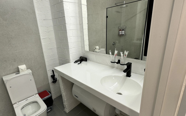 78 Na Akademicheskoy Apartments