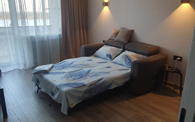 Ryadom S Plyazhem Flat