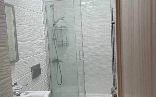 Aleksandr Guest house
