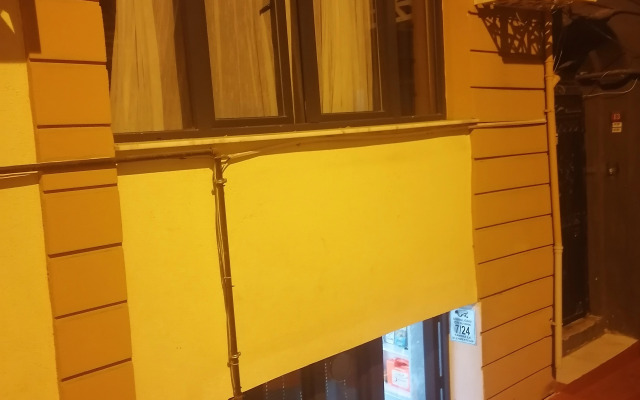 Отель Opera Wall Suite