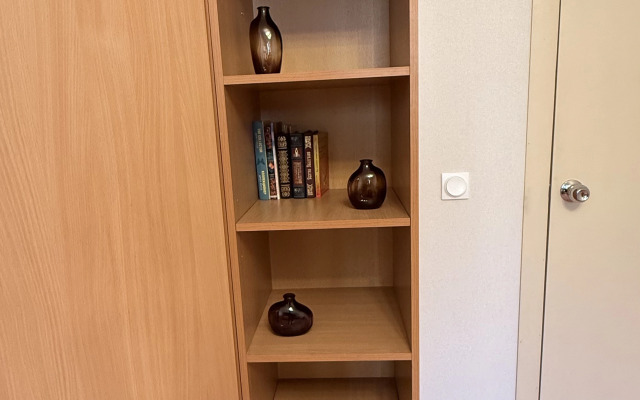 Квартира Уютная двухкомнатная со свежим ремонтом