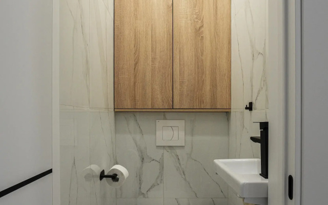 Трехкомнатная Квартира в Центре с Новым Ремонтом