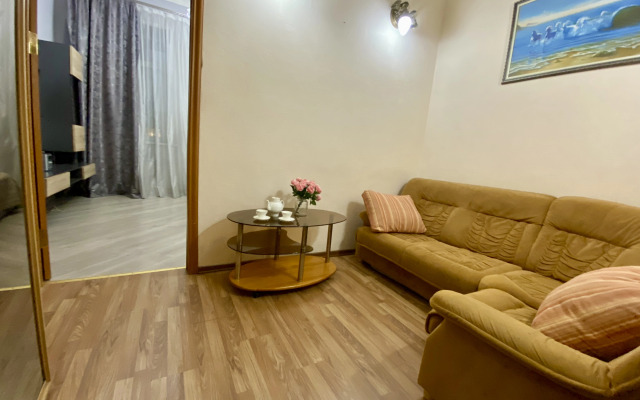 Апартаменты С Видом на Неву и Литейный Мост