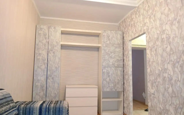 Dvukhkomnatnaya Uchenicheskaya Flat