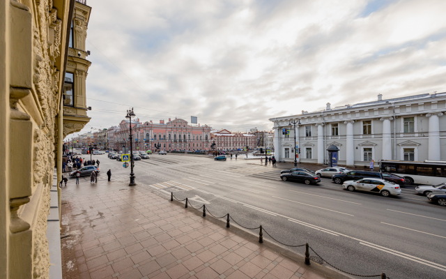 Апартаменты SpbStay на Невском проспекте 66