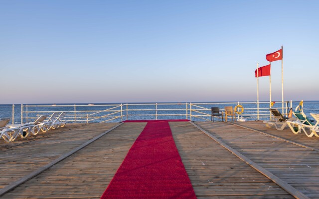 Asteria Family Resort Side Hotel
