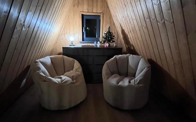 A-Frame Family 1 Guest house