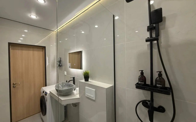 Апартаменты на Баумана 12