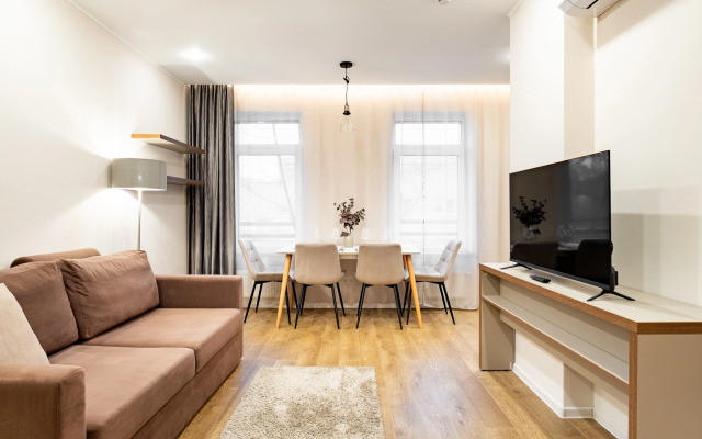 Na Malom Prospekte Vo Apartments