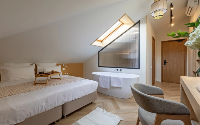 Kaznacheyskiy Boutique Hotel