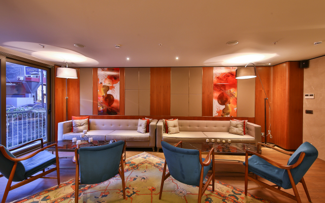 Tzl Suites Hotel