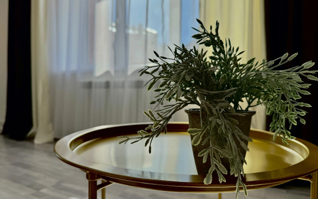 Na Kommunarov Flat