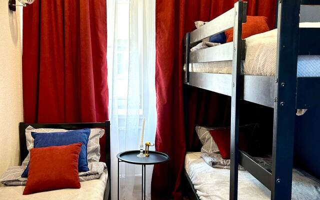 Меблированные комнаты OpenHome guest house